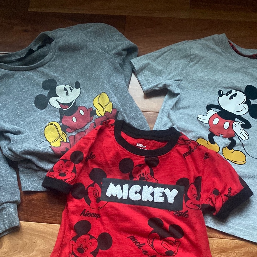 5T classic Mickey Mouse Disney shirt and sweatshirt set